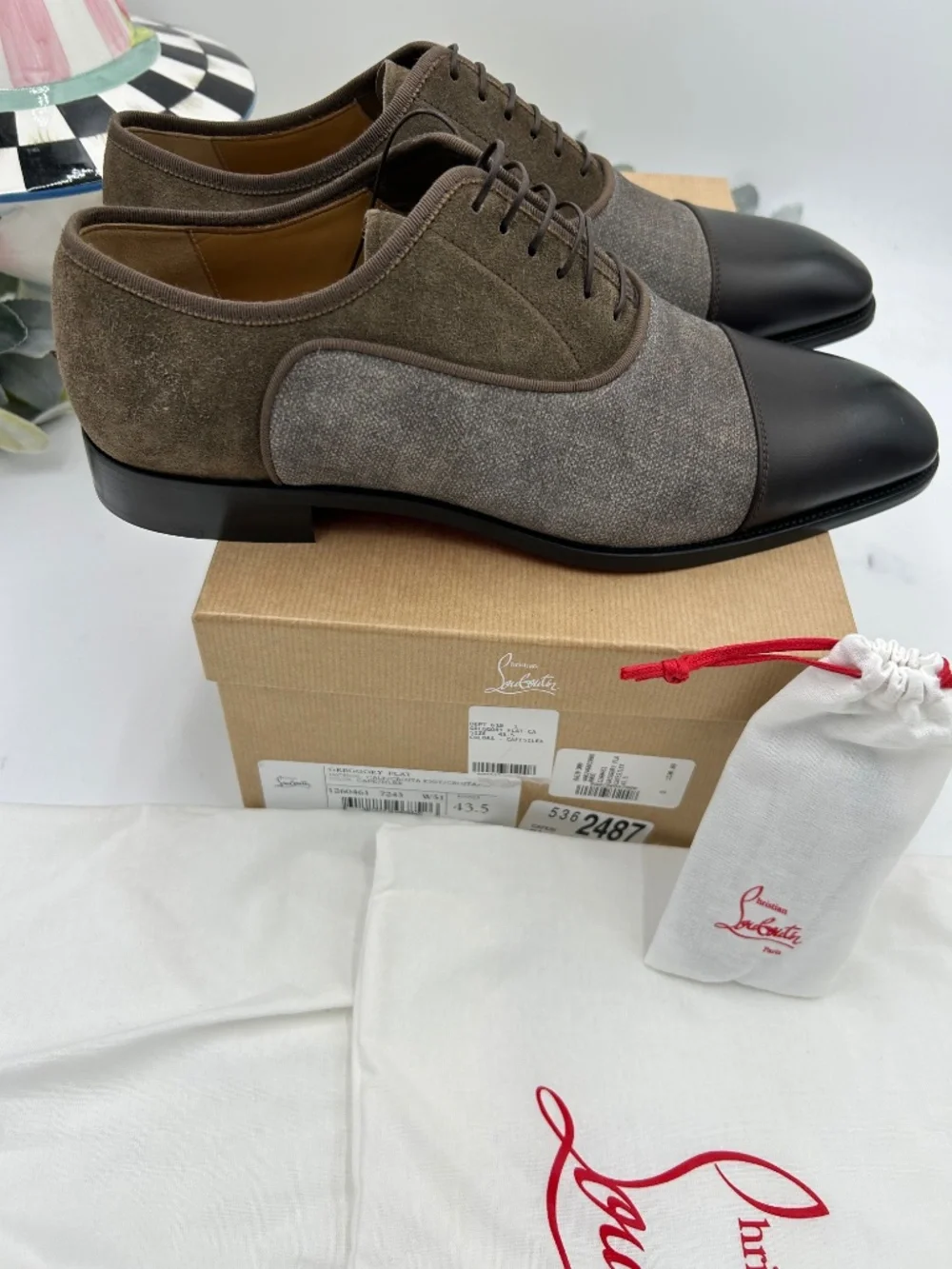 Men’s Christian Louboutin Greggory Mixed Media Oxford Shoes.  Size 43.5/10.5 US